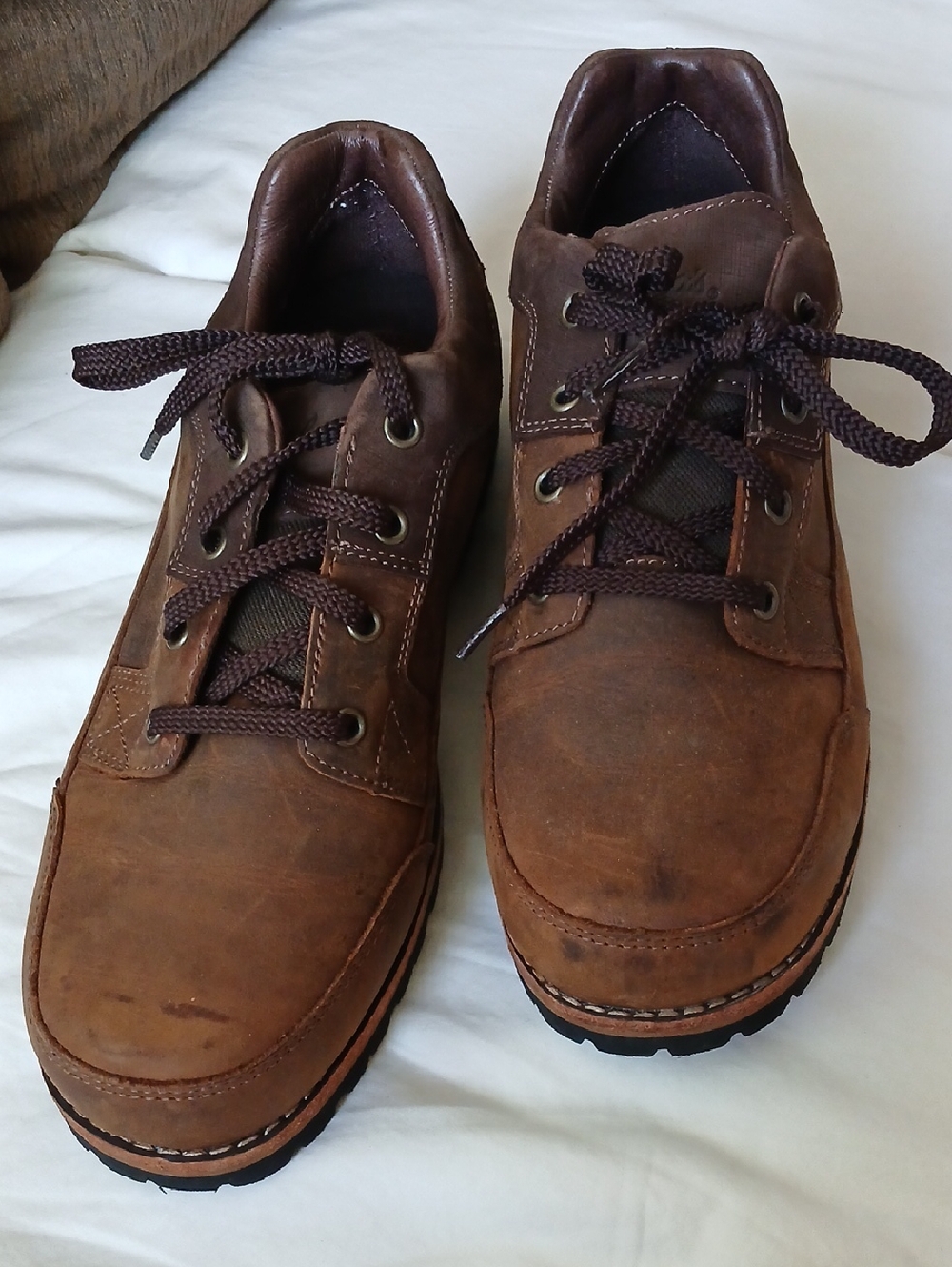 Cabela's Men's Brown Leather Oxford Walking Shoes